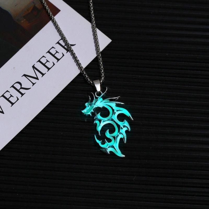 Glow Flame Dragon Necklace Personality Punk Pendant Glow In The Dark Animal Sweater Chain Necklace Hiphop Jewelry Accessories_voghion.com
