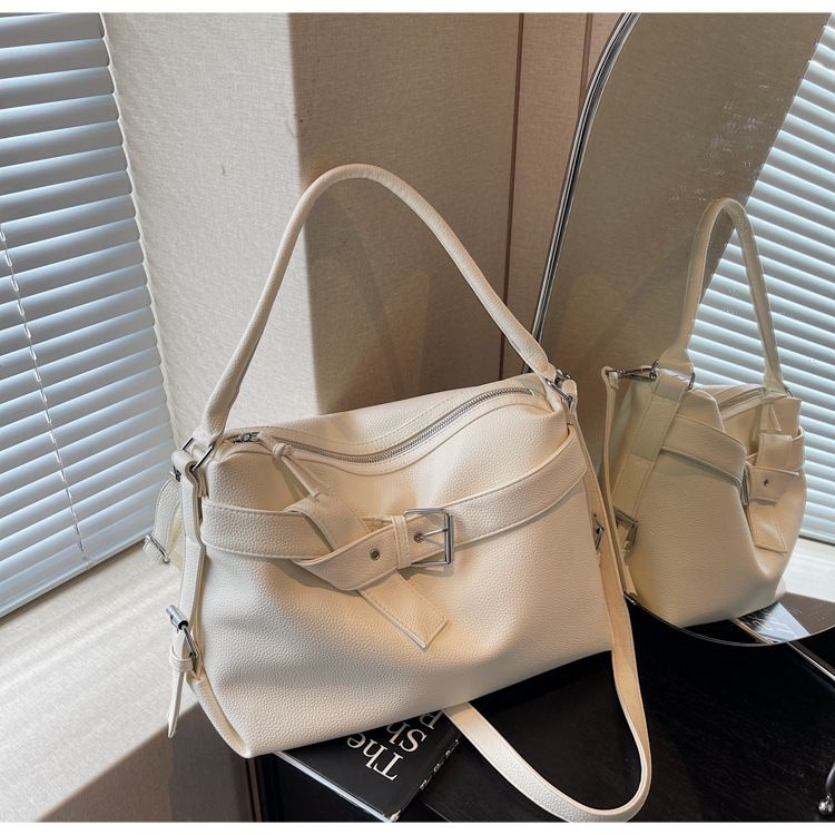 Sac fourre-tout tendance pour femme, grande capacité, en PU souple, avec fermeture éclair, pour un usage quotidien, disponible en noir, beige, marron et argent._voghion.com