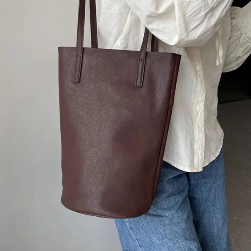 Leichter Luxus aus pflanzlichem Mini-Eimerleder, faule Umhängetasche für Damen, einfache und brandneue Tasche aus pflanzlichem Leder für Jugendliche_voghion.com