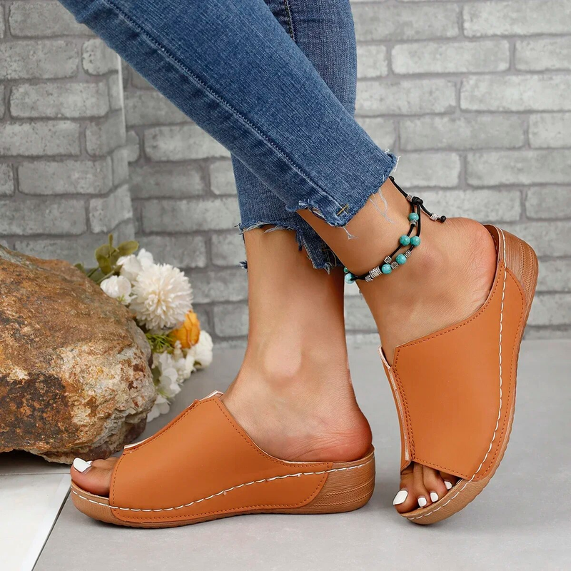 Neue offene Spitze Damen Keil weiß Sommer Mode atmungsaktiv bequeme Sandalen Schnalle weibliche Schuhe Frau Schuhe_voghion.com
