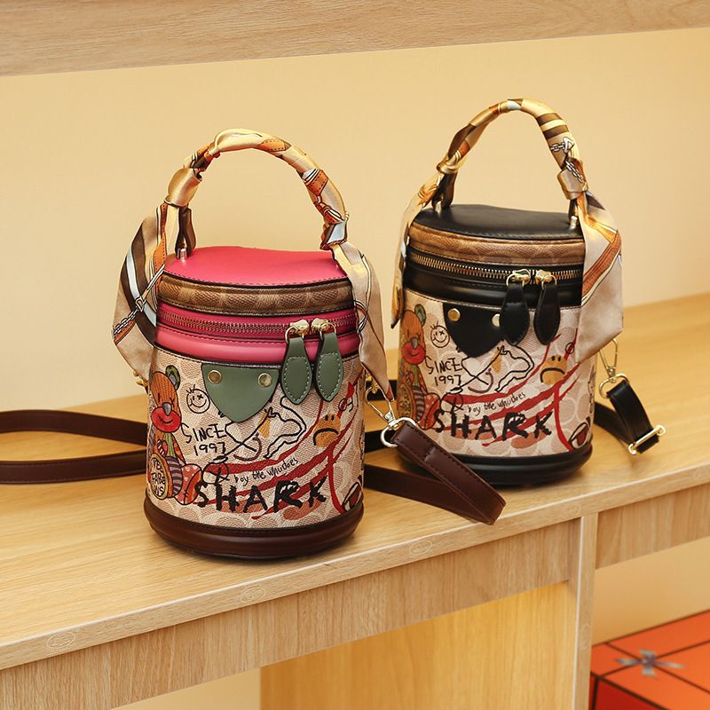 Borsa a tracolla singola da donna con design di nicchia, stile graffiti, 2025, nuova borsa a tracolla da donna_voghion.com