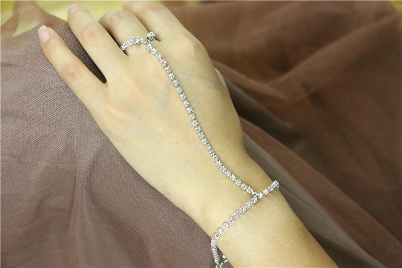 Semplice braccialetto con catena di diamanti a fila singola con strass e personalità della moda_voghion.com