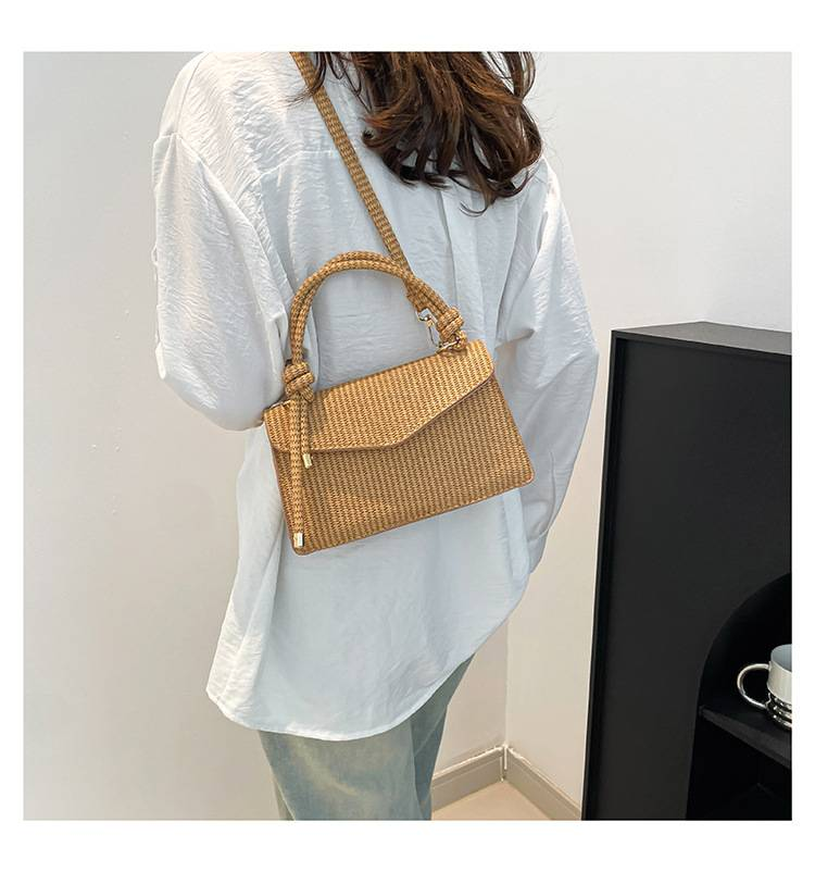 Mode im westlichen Stil Handtasche Tasche weibliche 2025 neue lässige einfache Schulter geschlungen Pendler kleine Tasche_voghion.com