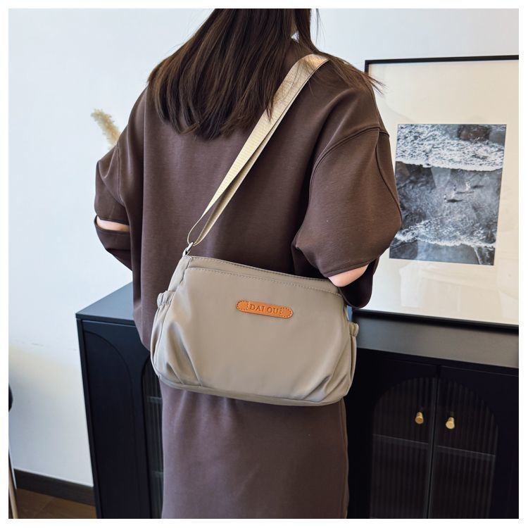 Oxford Cloth For Women, Lightweight Multi-layer Nylon Canvas, Mother's Middle-aged Women's Single Shoulder Crossbody_voghion.com