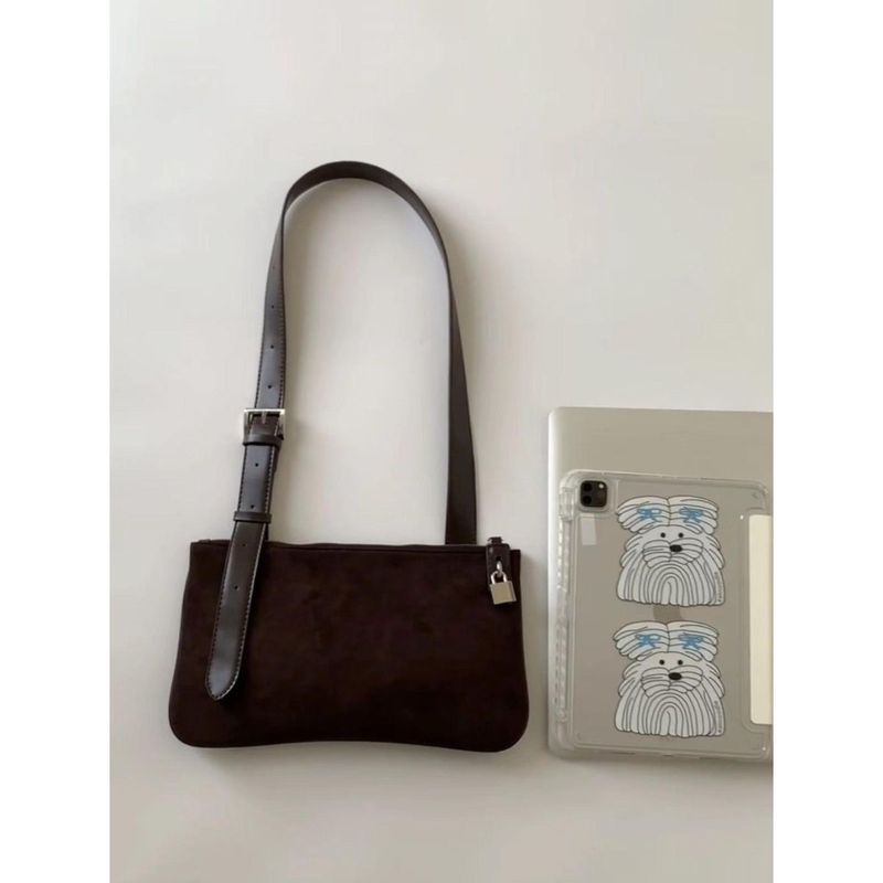 Sac à bandoulière en daim pour femme, style coréen, nouvelle collection automne-hiver, à la mode, simple, patchwork, polyvalent, sous les bras_voghion.com