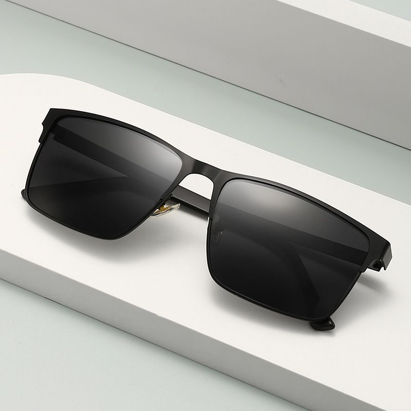 Nouveautés Lunettes de soleil photochromiques pour hommes KLASSNUM Verres polarisés Monture carrée classique Lunettes caméléon Pêche Équitation Conduite_voghion.com