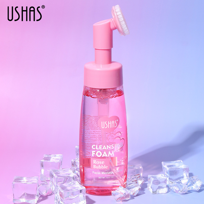 USHAS Hot Rose Schaummousse Gesichtsdéifreiniger mat Bürsch_voghion.com