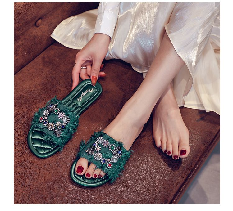 Slippers Women Wearing On The Internet, Super Popular, Flat Bottomed 2024 New Versatile Fashion, Soft Soles For Summer_voghion.com