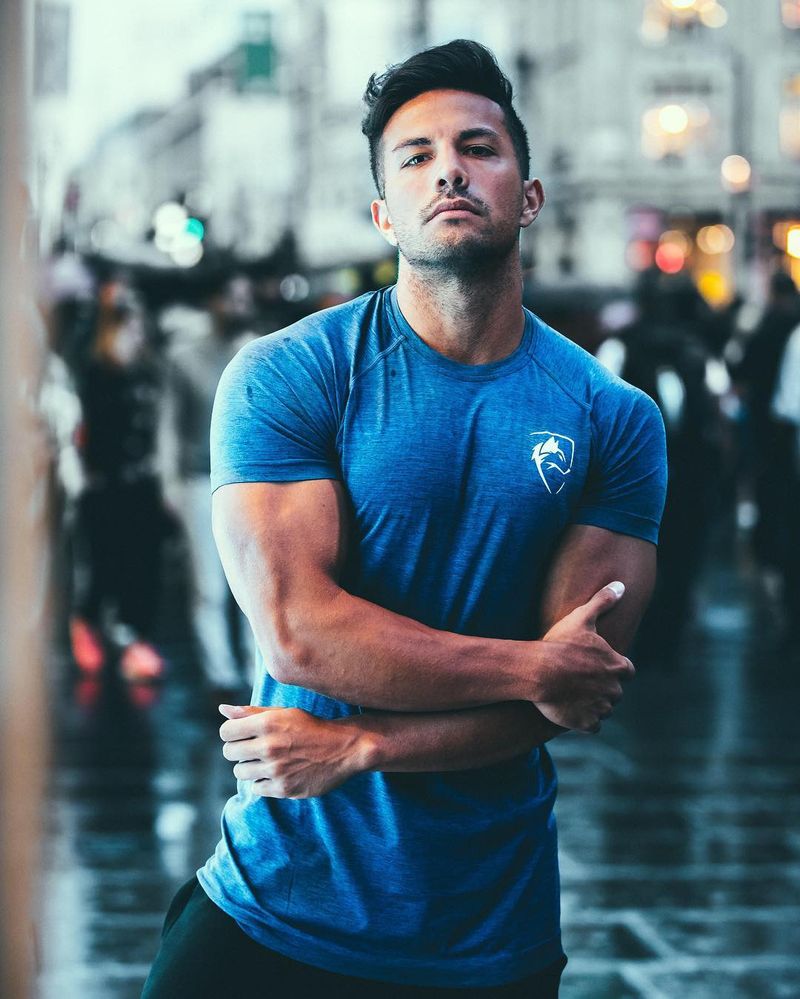 Vêtements de fitness pour hommes de style basket-ball, t-shirt de course à pied Speed Dry, manches courtes, col rond extensible, respirant_voghion.com