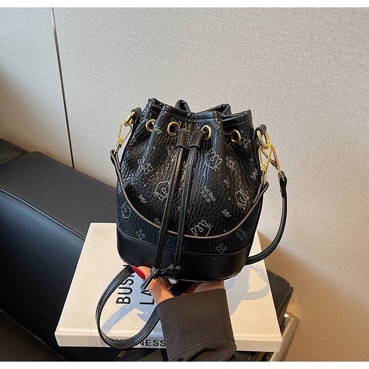 Bucket 2025 Summer New Drawstring PU Small Round Niche High-end Handbag Fashion Single Shoulder Crossbody Bag_voghion.com
