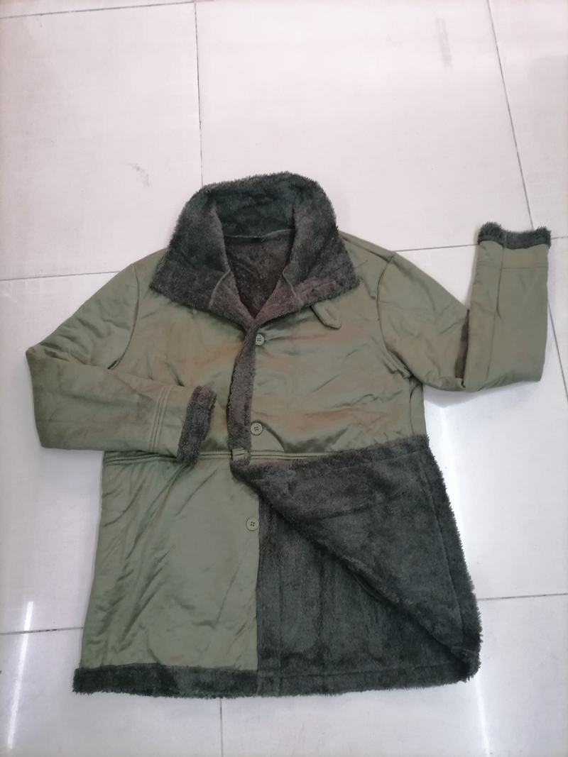 Giacca in pelliccia sintetica da uomo – Cappotto invernale foderato in pile con elegante collo alto (grigio, verde, marrone, nero)_voghion.com