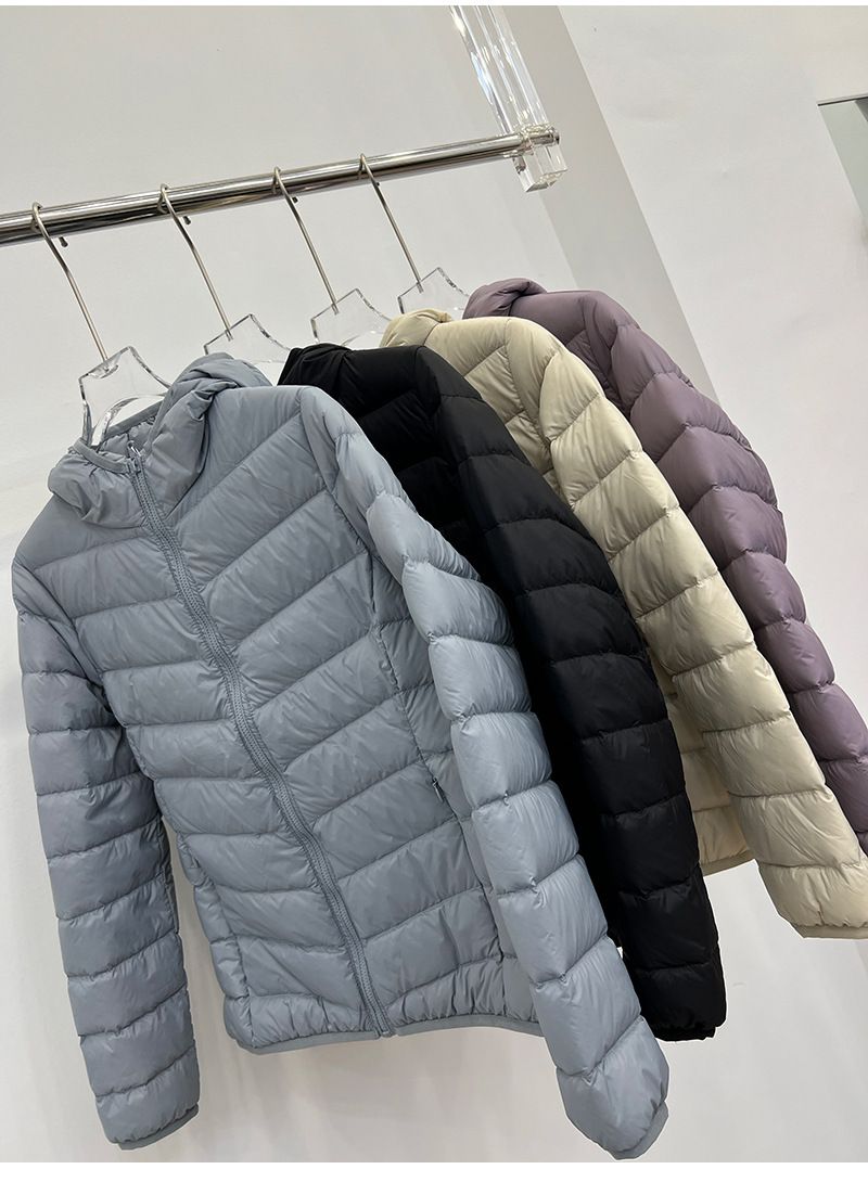 Mädchen-Rippstrickjacke für Damen, kurz und leicht, Winter 2025, neue dicke weiße Entendaunen-Freizeit-Sportjacke mit Kapuze_voghion.com