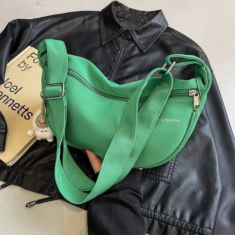 Lightweight For Women 2024 Summer New Simple Shoulder Casual Versatile Crossbody Dumpling Bag_voghion.com