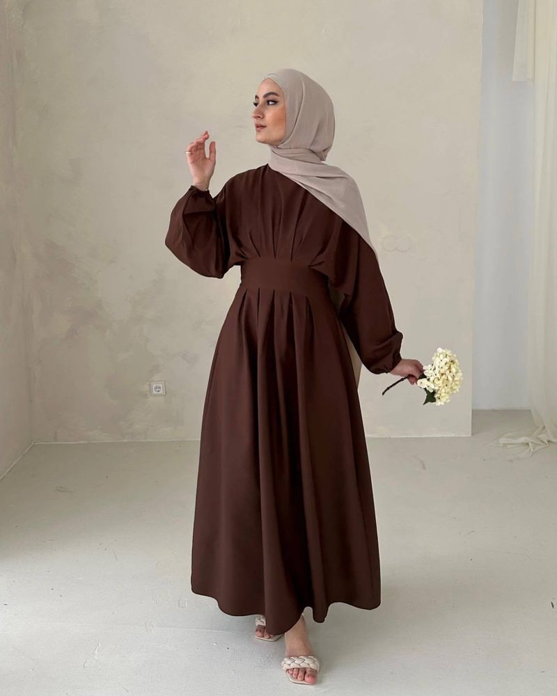 Abbigliamento donna Medio Oriente Turchia Dubai Abito tinta unita con maniche a palloncino Lr728_voghion.com