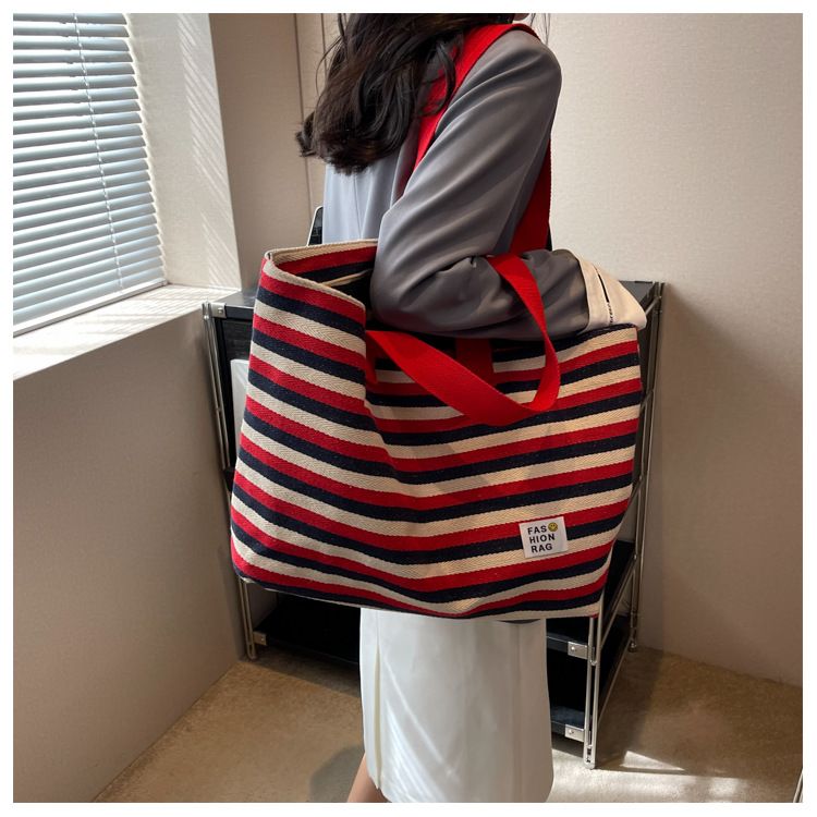 2024 New Spring/summer Popular Simple Shoulder Bag Commuter Handheld Canvas Tote Bag Casual Large Capacity Bag for Women_voghion.com