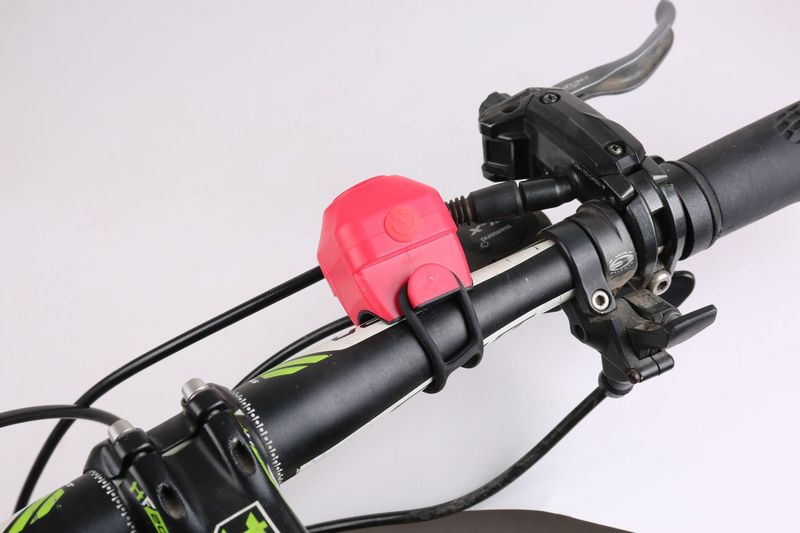 Klaxon électrique pour vélo pliable Mountain Dead Flying Highway Cloche colorée_voghion.com