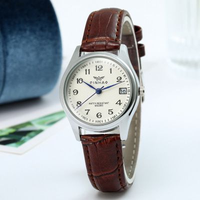 2023 Hot Selling Leather Strap Non-Mechanical Watch Student Trendy Unisex Waterproof Quartz Couple_voghion.com