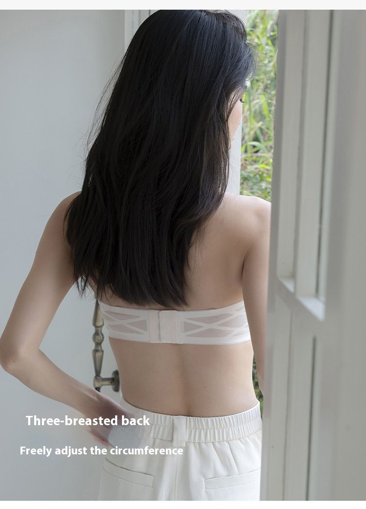 Shantou, Guangdong, summer seamless with strapless design for women. Non slip, small breasts gathered together to show_voghion.com