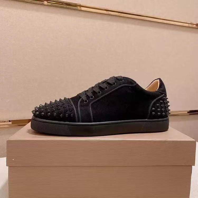 A Red Sole Rivets Men's Studs L Couple Style Women's Shoes With Rhinestones Casual Trendy Sneakers_voghion.com