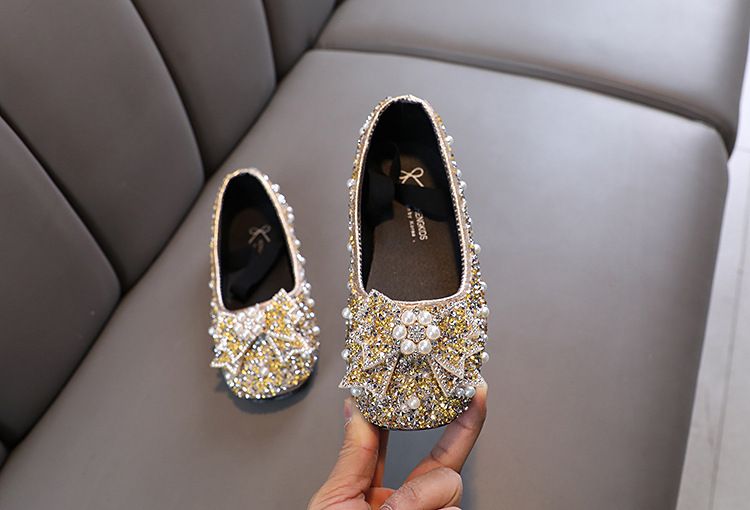 Scarpe da spettacolo per mamma e bambini Scarpe da principessa con paillettes Versione coreana Scarpe da bambina con cristalli Fondo morbido_voghion.com