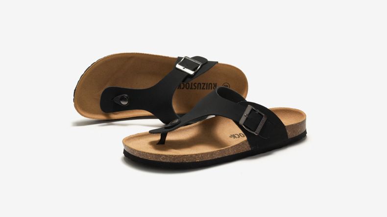 SHLIANG New Spring Summer Men's Soft Wood Slippers Fashion Flip Flops Beach Shoes Water Squeeze Cool Sandals Y0555_voghion.com