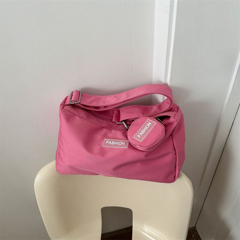 Nuova borsa a tracolla rossa 2023 per donna, design di nicchia con tracolla larga, borsa a tracolla singola casual_voghion.com