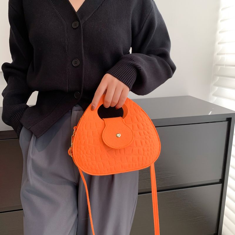 Solid Color Temperament Women's Bag Underarm Bag Casual Shoulder Bag Hand Carry Small Square Bag_voghion.com