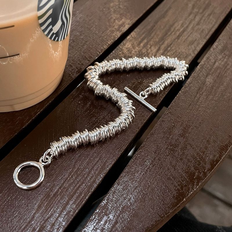 Bracciale con fibbia OT per personalità coreana, stile pesante, stile INS, con cerchi intrecciati, stile Hip Hop, per donna_voghion.com