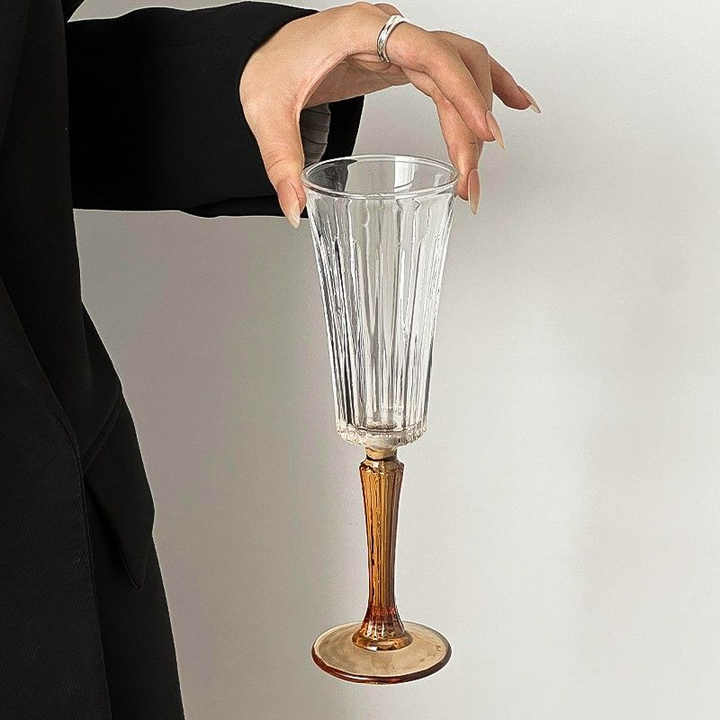 Calice da champagne francese per uso domestico, bicchiere leggero di lusso, design creativo per vino rosso e cocktail_voghion.com