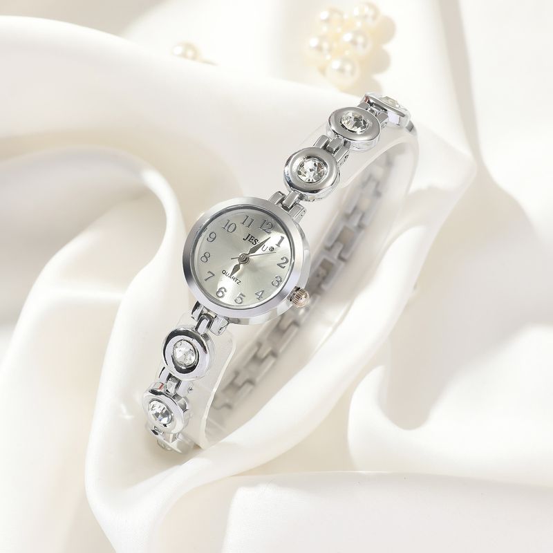 Ladies' Hot Selling Watch Set, Hot Selling Ladies' Quartz Watch, New Style, Trendy And Versatile, Student Casual Watch Calendar_voghion.com