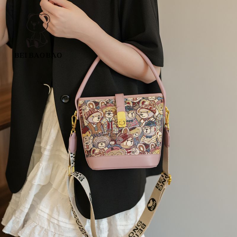 Beibao Large Capacity Bucket Niche Design Handbag Versatile Women's Single Shoulder Crossbody Bag_voghion.com