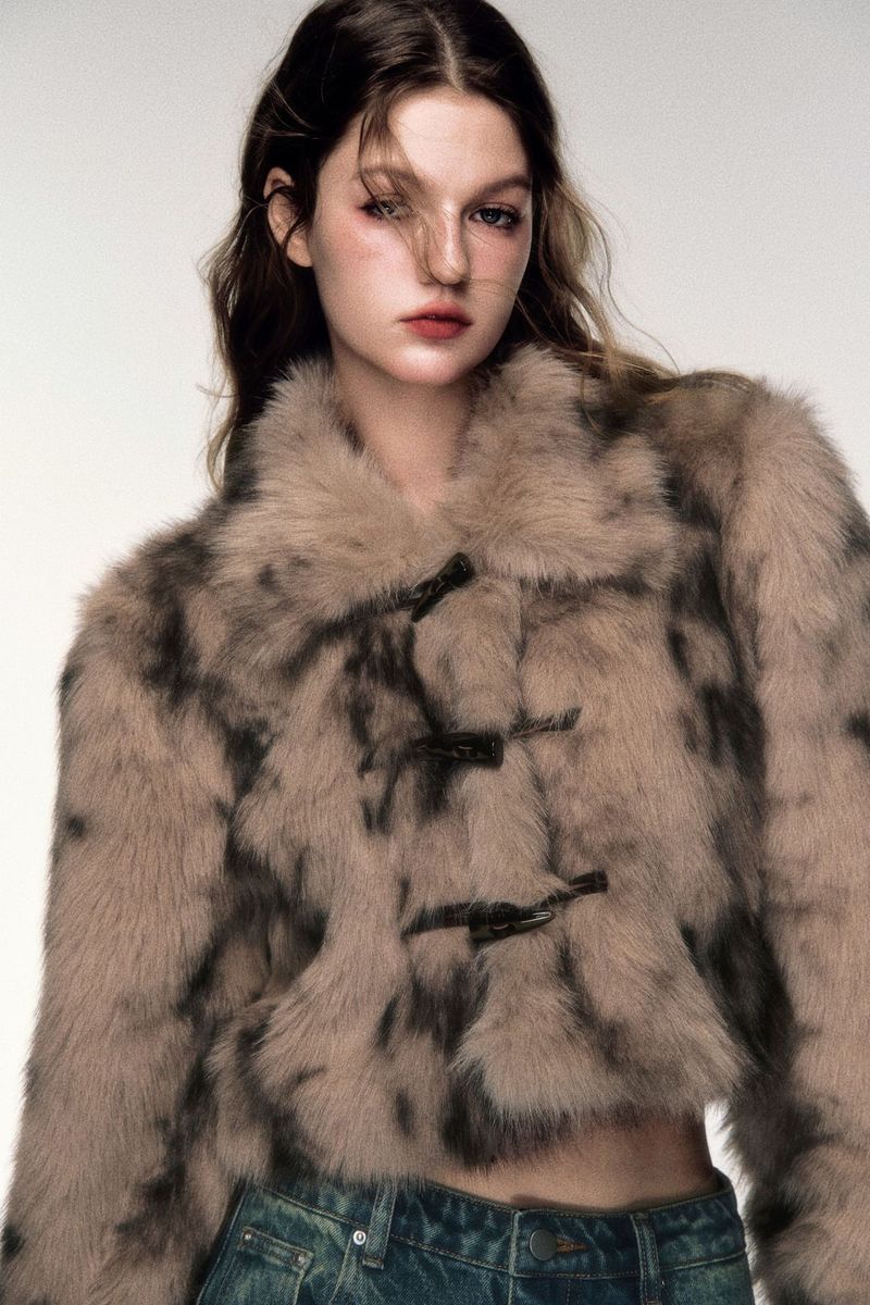 Retro-Chic Kunstpelzjacke mit Hornknöpfen – Kurzer Leopardenmustermantel für Damen_voghion.com