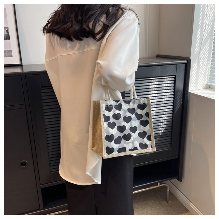 Ny hett säljande fräsch och söt pendling mångsidig handväska för japanska tjejer som bär kärlekslinneväska_voghion.com