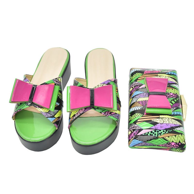 Séiss a léif Wandplattformsandalen mat dem selwechte Stil Täsch Party Owesiessen Schongtasche Set_voghion.com