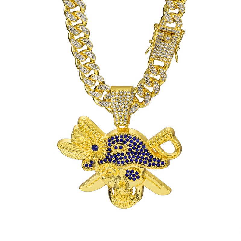 European And American Hip Hop Pirate Skull Necklace Cross Border Hot Sale Diamond Cuban Chain Source Wholesale_voghion.com