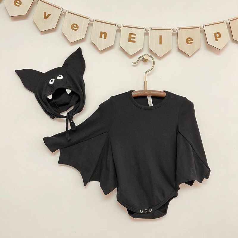 Tuta per bambini Ins Halloween Series Tuta a forma di pipistrello Taglia piccola e media Tuta a tre pezzi a maniche lunghe per bambini_voghion.com