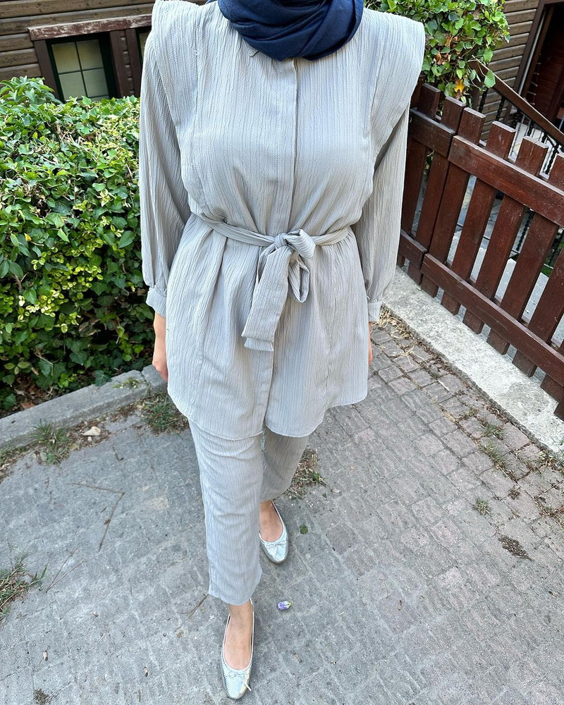 Women's autumn wrinkled long-sleeved lace-up shirt straight long casual suit_voghion.com
