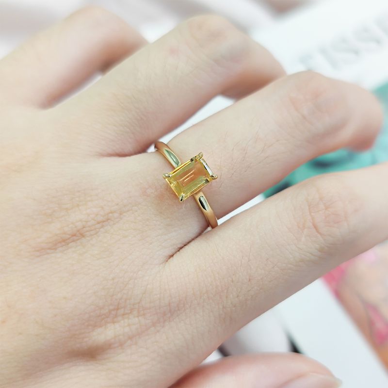 Kleiner, frischer und einfacher Ring, quadratisch, S925 Sterling Silber, eingelegt mit natürlichen farbigen Edelsteinen, 1 Karat, Ring in Bonbonfarbe_voghion.com