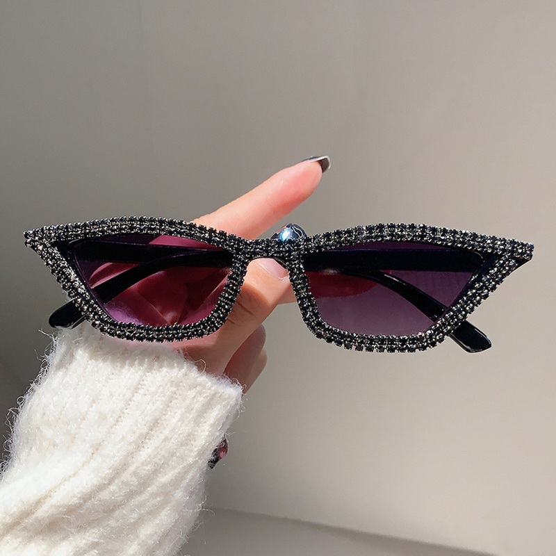 Retro Disco Full Rhinestones Cat Eye Sunglasses Vintage Triangle Frame Fashion Personality Party Sunglasses Sun Shade_voghion.com