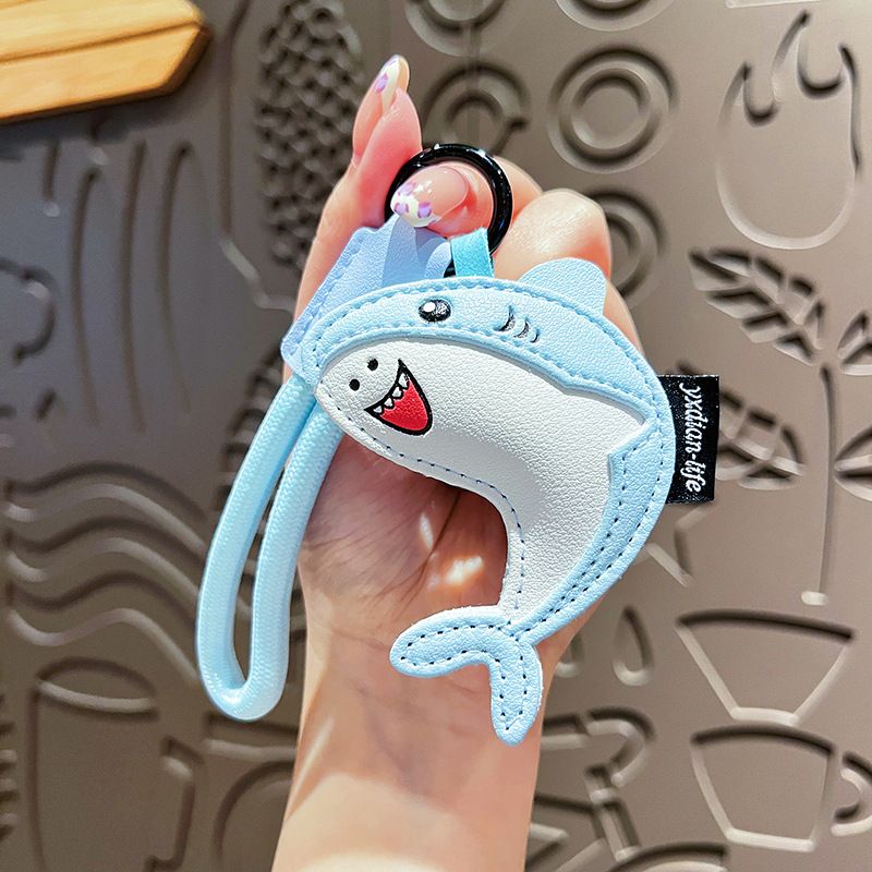 Kreative süße Marine Tier Leder Schlüsselanhänger Cartoon High Sense Whale Shark Paar Tasche Anhänger Geschenk_voghion.com