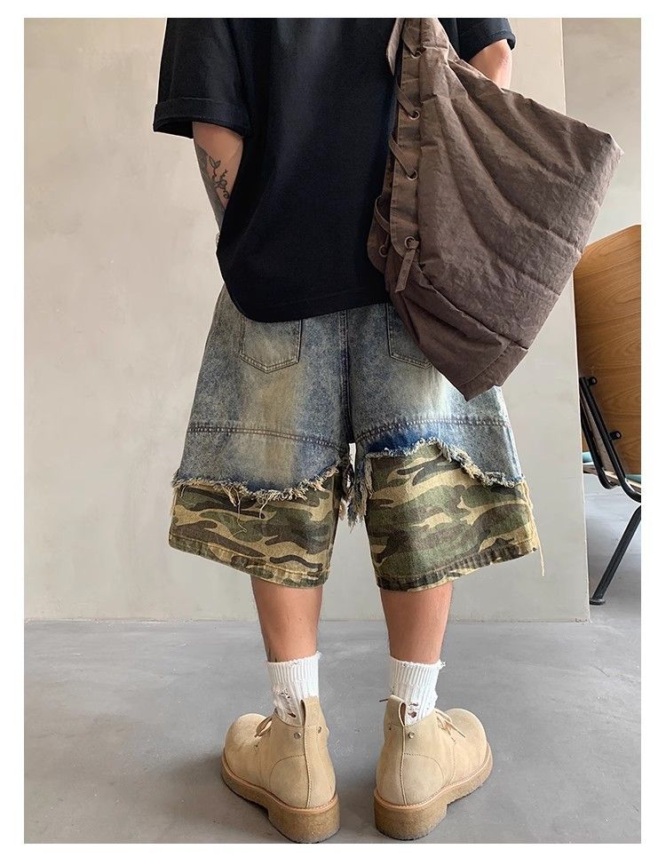 Pantaloncini in denim strappati da uomo, stile retrò, larghi e versatili, da strada_voghion.com