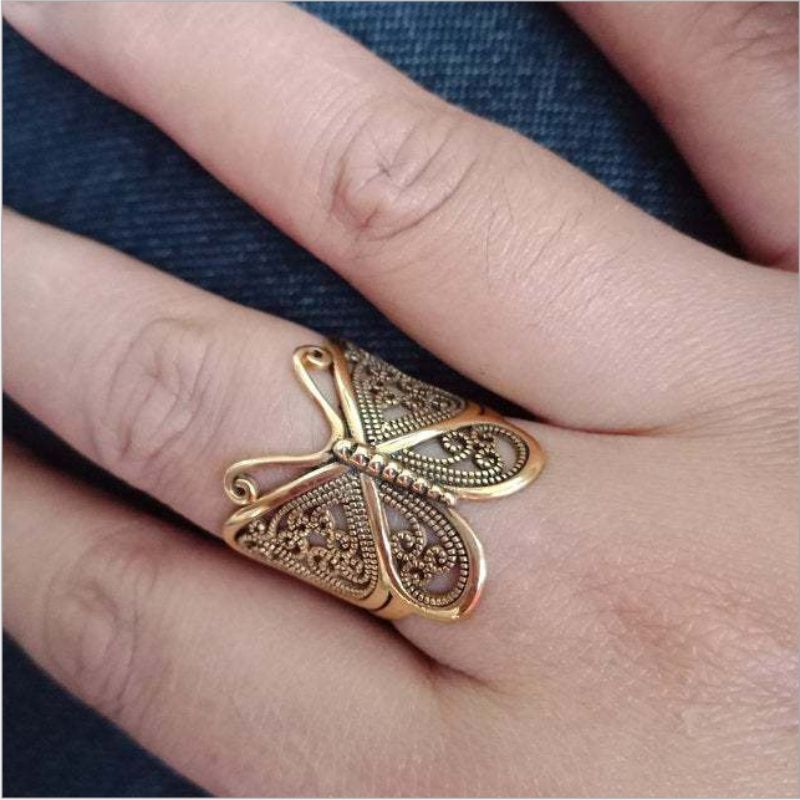 Bague ouverte en forme de papillon sculpté rétro pour femme, anneau ajustable de style cour antique, bijoux de fête d'anniversaire de fiançailles_voghion.com