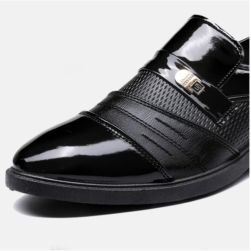 2025 Neue Herrenschuhe aus glänzendem Leder für den Freizeit- und Geschäftsbereich, große Größe, vielseitige Spiegelschuhe_voghion.com