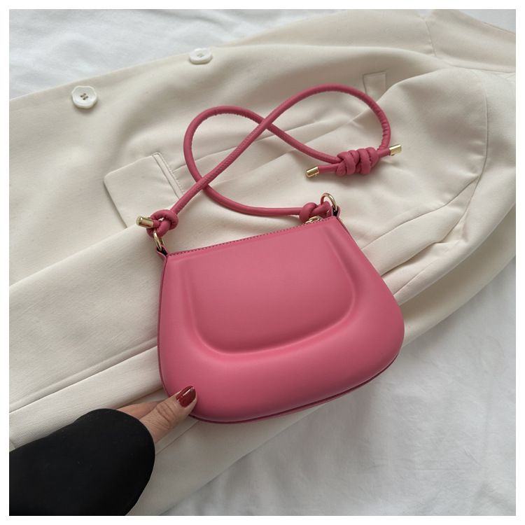 Borsa a tracolla 2024 nuova PU moda popolare tinta unita temperamento ascellare borsa a tracolla alla moda da donna invernale_voghion.com