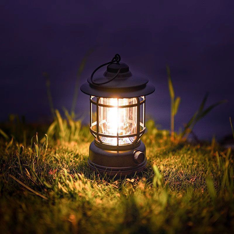 Utomhustält, hästlyktor i campingatmosfär, laddningsbelysning på campingplatsen, hänglampor för ultralång uthållighet_voghion.com