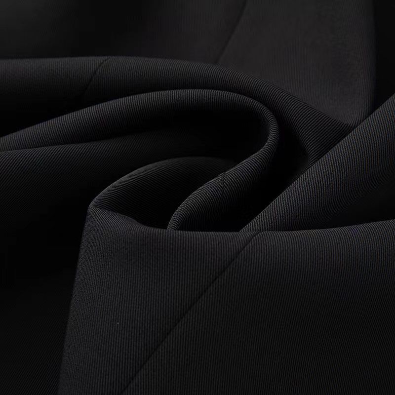 Damenbekleidung High-End-Kleinweste, kurze Weste mit neuem Top-Design, Nische, ärmellose Weste, Temperamentweste_voghion.com