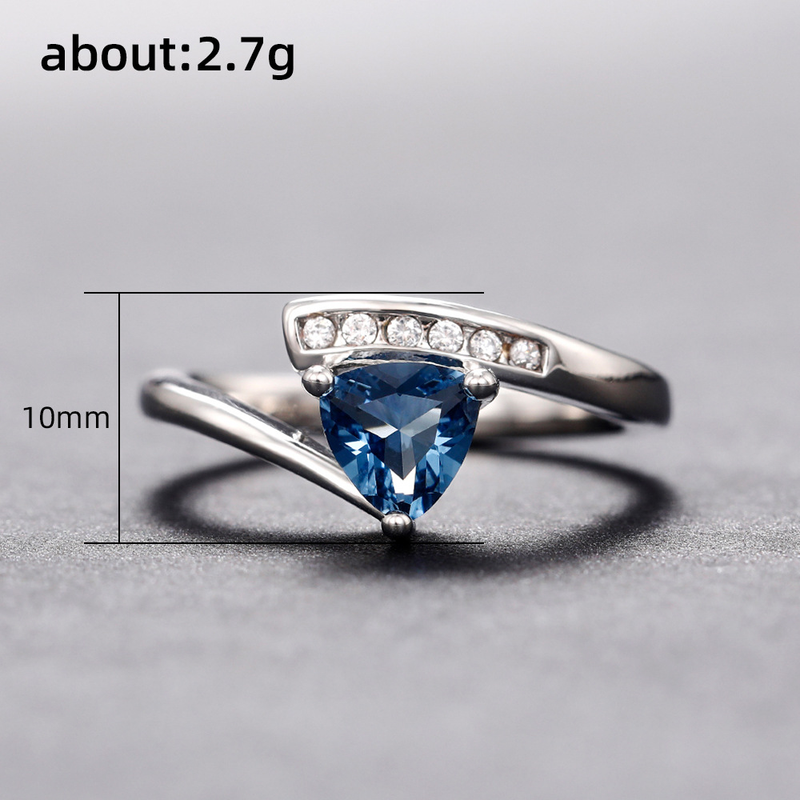 Anillo de mujer de estilo romántico y ligero con incrustaciones de tinta azul y brazo retorcido hecho a mano de Cao Shi_voghion.com