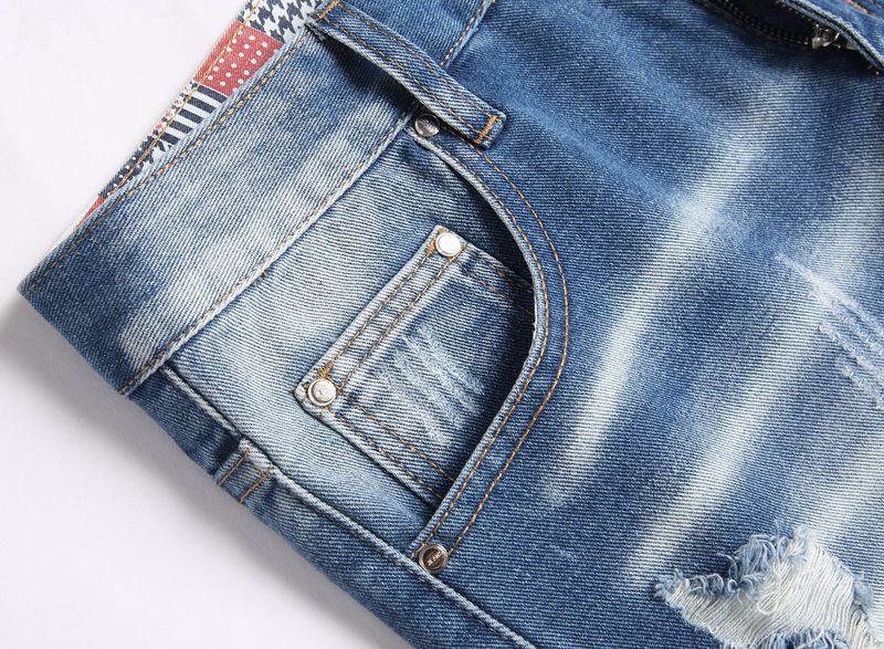 New Summer Distressed Painted Men's Five-Point Denim Shorts Trendy Slim Straight Pants_voghion.com