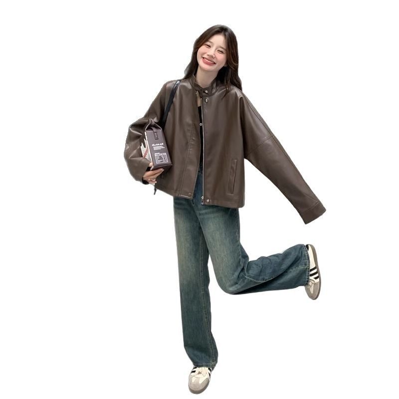 Manteau en cuir marron pour femme 2025 Nouvelle veste de moto courte tendance style américain cette année_voghion.com