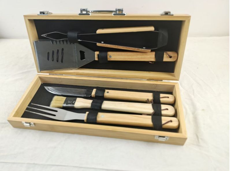 ✅Stainless Steel Tool Outdoor Wooden Handle Fork Spatula Tongs Combination BBQ Utensils Full Set_voghion.com